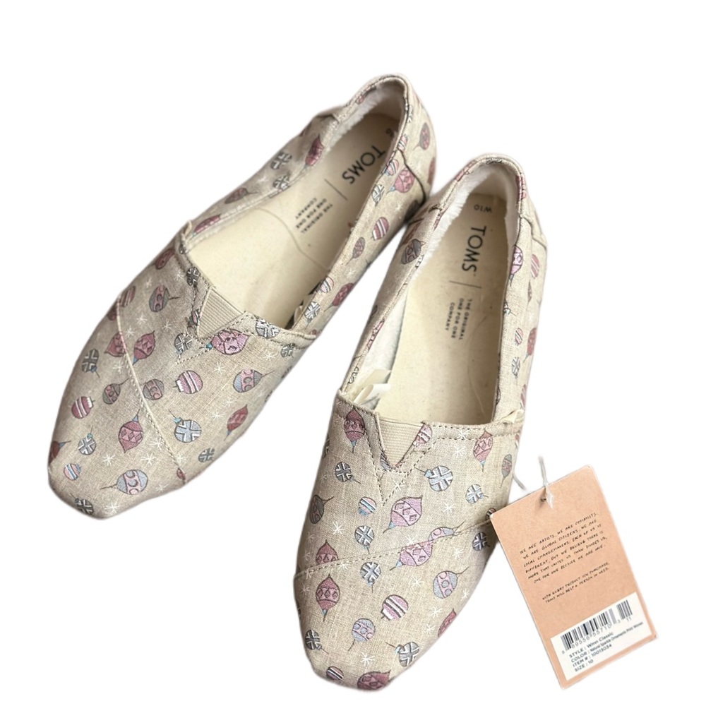 Woman’s Toms Size 10 Natural Sparkle ornaments print woven